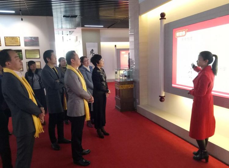 1509957822547915.jpg 微信图片_20171106162751.jpg